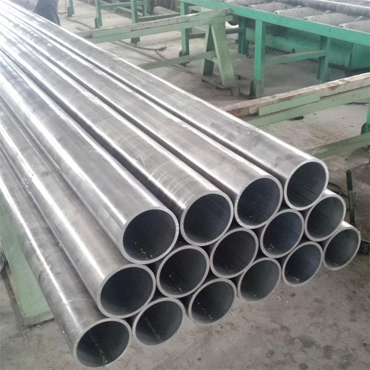 Excelente calidad y tubo de acero preferencial de alta resistencia Excelente calidad y tubo de acero preferencial de alta resistencia